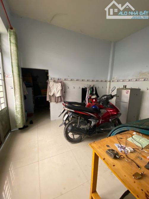 Nhà SHC 2 căn 1/ Thạnh Lộc 15 phường An Phú Đông Quận 12 - 1