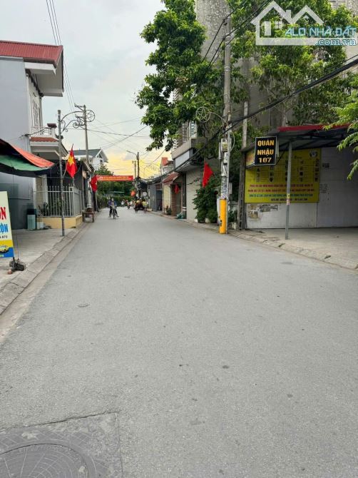 🪷8🪷Đất mặt đường ĐẰNG HẢI , HẢI AN 🪷Ngang 8×18 =144 m² 🪷3mặt tiền Lô góc🪷 🪷Giá chào - 1