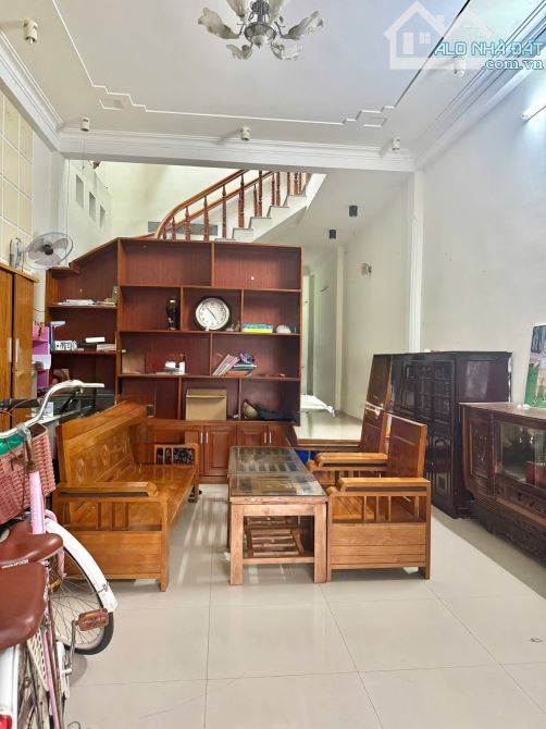 📌📌📌Làm việc trực tiếp!!! 🏠 Bán nhà 2 Tầng Đường Hàm Trung 9 , p. Hoà Hiệp Nam 🍀 - 1