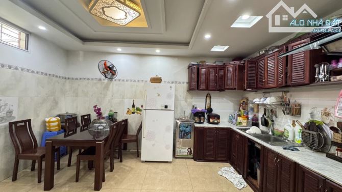 NHÀ 4 TẦNG MTKD TRƯNG NỮ VƯƠNG- DT GẦN 60M2 - GIÁ 11 TỶ - 1
