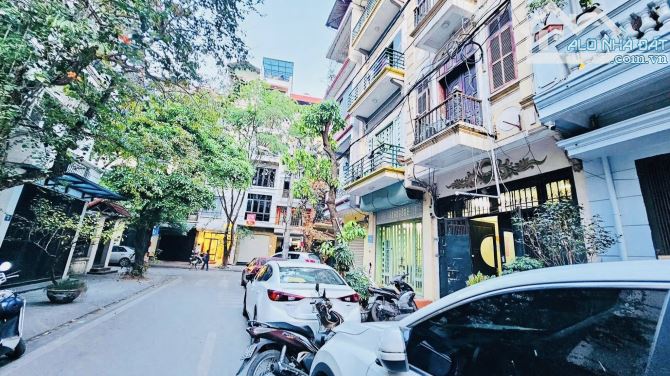 Phân lô Đầm Trấu –HBT, vỉa hè ô tô tránh, 55m x5 tầng, giá 23.9 tỷ, kinh doanh đỉnh - 1