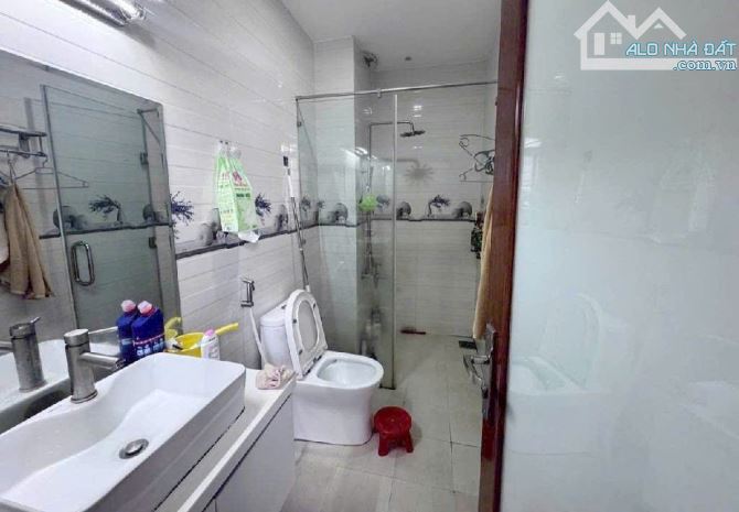 Biệt Thự 3 Tầng 145M2 ngay Khu Du Lịch Bến Xưa Thạnh Lộc Quận 12 Giá 13,790ty - 1