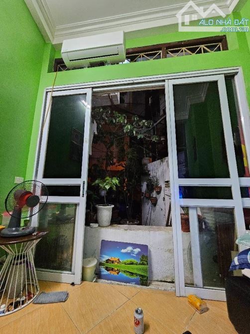 BÁN ĐẤT TẶNG NHÀ 4T NGUYỄN TRÃI – 2 THOÁNG – ÔTÔ – 65M² – 13.3 TỶ (2ĐHĐ12157) - 1