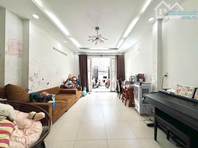 🏡💥GIÁP Q1💥TRƯỜNG SA💥3 TẦNG ĐẸP💥92M2 (4.6x20)💥CHỈ NHỈNH NHẸ 10 TỶ TL🌹🌹 - 1