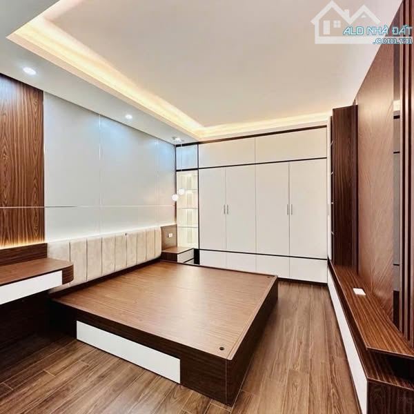 Gần Quận Uỷ Bắc Từ Liêm-35m2, 5 tầng full nội thất 5.85tỷ - 1