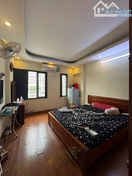 Bán nhà ngõ 150 Tân Khai, ngõ to ba gác tránh, 40m2, sổ vuông đẹp, 6.15 tỷ - 1