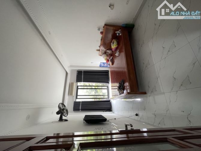 Bán gấp nhà Tứ hiệp ô tô đỗ cổng ,diện tích rộng ,giá đầu tư 6.75 tỷ - 1