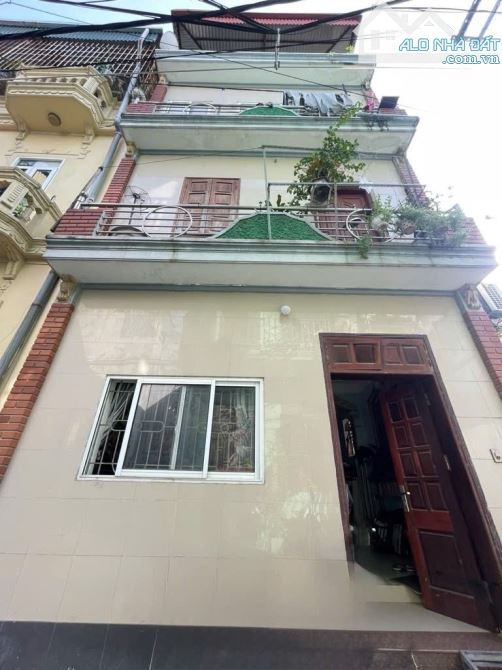 Bán nhà Phúc lợi 4 tầng x50m lô góc, hàng nhà dân gửi - 1