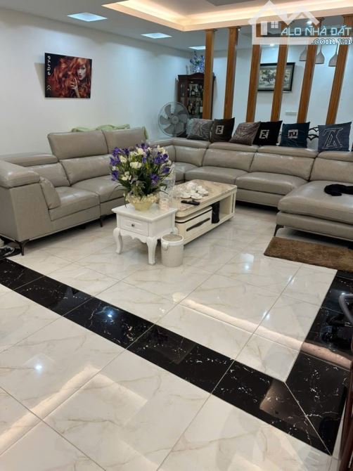 🏢 SIÊU PHẨM LÔ GÓC – SÂN VƯỜN 25M² – CC HỒ TÙNG MẬU –VIEW THOÁNG 140M² – 4PN – 9.2 TỶ - 1