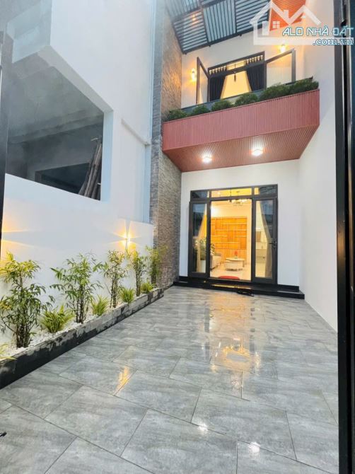 🏘🏘NHÀ 2 TẦNG KIỆT OTO 149 TRẦN PHÚ, TP HUẾ. - 1