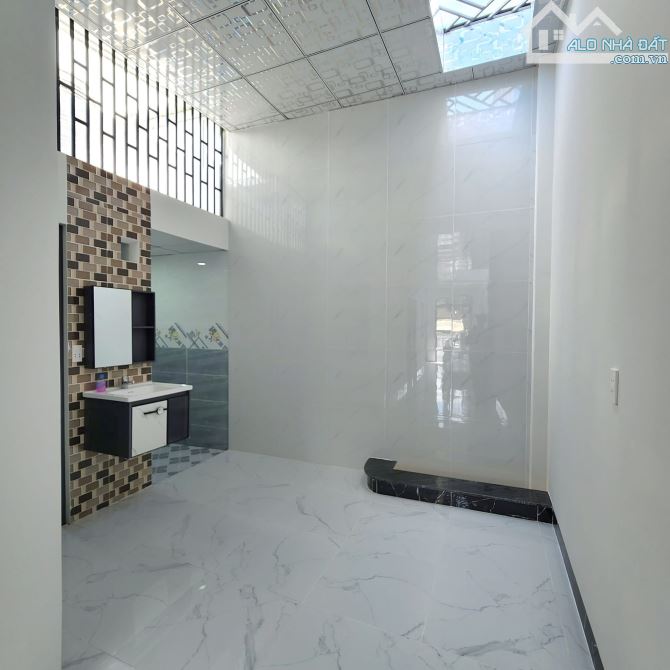 Bán căn nhà 1 trệt 1 lầu ngay sát giáo xứ Thái Hoà phường Hố Nai mới - 12