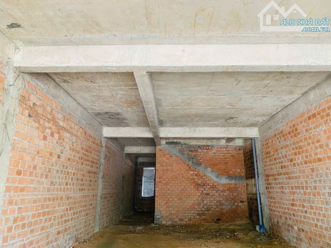 Cần bán Shophouse 5 tầng KĐT Phú Mỹ, trục chính 50 mét, 493m2 sàn, giá tốt 4.3 tỷ bớt ít - 12