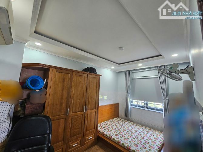 Bán nhà Phước Long B kdc Khang Điền đường Đỗ Xuân Hợp Quận 9 cũ (160m2) 19.5 tỷ - 12