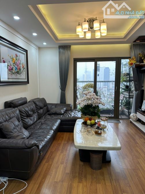 Cho thuê căn hộ  Home city 177 trung kính 3 phòng ngủ full  giá 18 tr có slot ô tô - 13