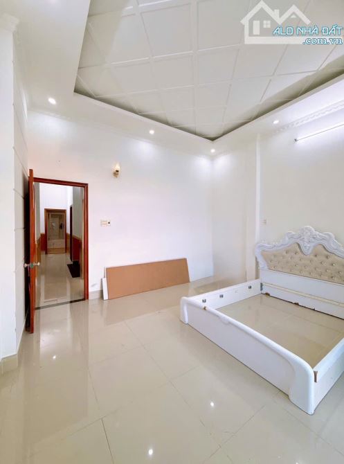 NHÀ TRỆT LẦU HOÀN CÔNG RỘNG RÃI VỊ TRÍ ĐẸP GẦN HỒ BÚNG XÁNG - TRỤC CHÍNH HẺM 9 TRẦN NAM PH - 14