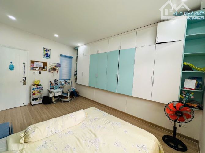 Bán Villa Hoàng Hoa Thám 160m2 Ngay Phan Đăng Lưu-Phan Xích Long chỉ 22,5 tỷ - 17