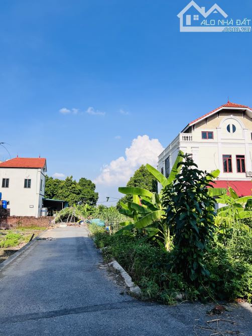 BÁN ĐẤT ĐA TỐN GIA LÂM-PHÂN LÔ GIÃN DÂN-Ô TÔ ĐỖ CỬA-41m2- mt 4m 3,4 tỷ - 5