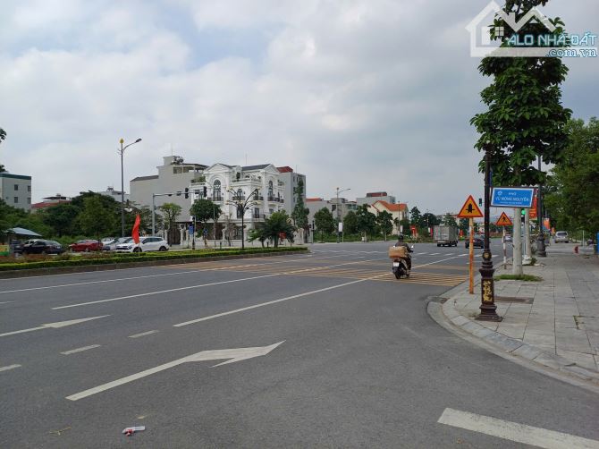 Bán nhà 3 tầng giãn dân Khả Lễ 1 . dt 85.5m . hướng TB . giá 8ty9 - 2