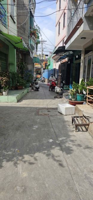 Q6 Nhà 2 tầng 1 sẹc hẻm 4m đường TÂN HÒA ĐÔNG giá 2 tỷ 200tr - 2