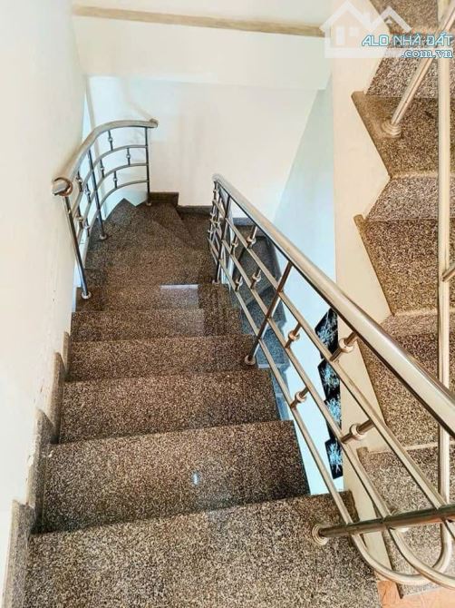 NP731 BÁN NHÀ 145m2 THỔ CƯ P.TRẢNG DÀI :  * Diện tích : 6m x 24.5m - 2