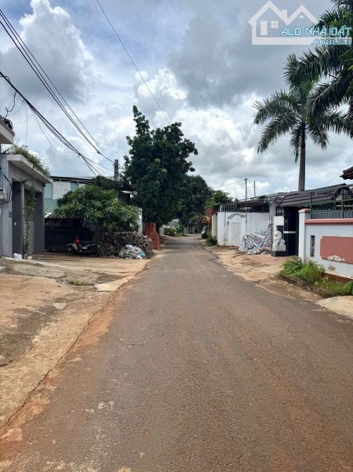 ĐẤT MẶT TIỀN ĐƯỜNG LƯƠNG THẾ VINH - DT: 5x22m - H: TÂY BẮC - TC: 40m2 - 3,25 TỶ - 2