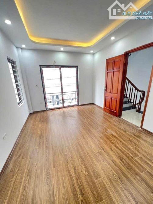 Bán nhà mới xây 5 tầng 30m2 Hạ Hội, Tân Lập, Đan Phượng ngõ ô tô giá hơn 4 tỷ - 2