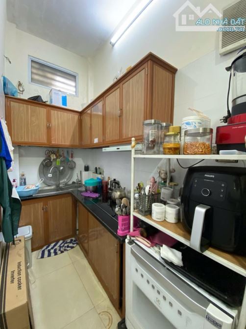 Bán nhà riêng mặt ngõ Cầu Giấy DT 35m x 5T. Mặt tiền 3m. Giá 9.67 tỷ - 2