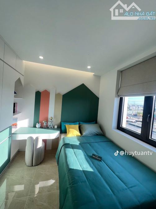 🔥Chính chủ cần bán nhà MT Đường Lê Lợi 70m2 2Lầu 3PN SHR chỉ 2tỷ8 đt sàn 241 m2 - 2