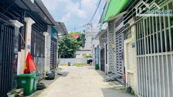 Bán đất Thạnh Lộc 37 hẻm xe hơi đẹp giá chỉ 3.650 tỷ - 2