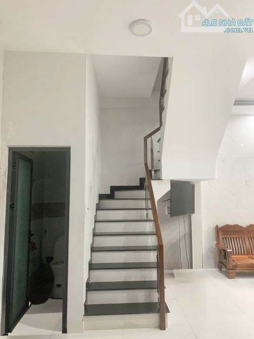 Bán Nhà Ô Tô Đặng Thái Thân, Ngũ Hành Sơn, 2 Tầng, 60m2, Chủ Lâu Đời chỉ 3.x tỷ - 2
