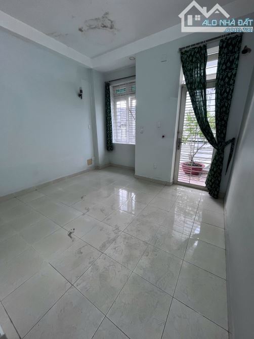 Bán Gấp Xe Hơi Tới Nhà - Hoàng Hoa Thám,PN chỉ 7tỷ7 - - 2