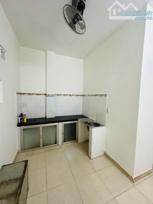 TRUNG TÂM Q. TÂN PHÚ - NHÀ TRỆT LẦU SỔ VUÔNG 52m2 - KHU DÂN TRÍ CAO - TIỆN ÍCH ĐẦY ĐỦ - ✅ - 2