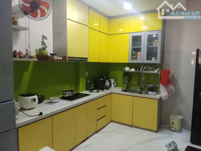 BÙI THẾ MỸ - TÂN BÌNH 51,8M2 , 3 Tầng 5PN, Sát MT, Sổ Đẹp, Giá 8.4 Tỷ - 2