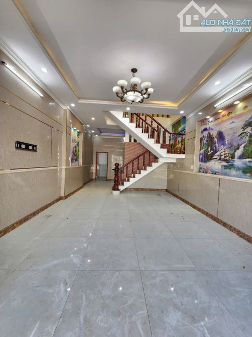 3,7Tỷ TL🔥Bán nhà 81m2_ 1 Trệt 1 Lầu KDC Hoàng Long, P.An Phú, Tp Thuận An - 2