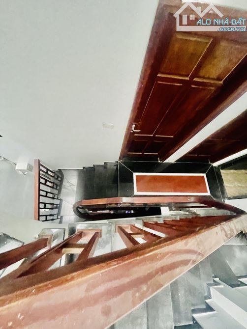 TỰU LTIỆT:44M² X 5TẦNG ĐẸP–Ô TÔ ĐỖ CỬA–NHÀ GIA CHỦ TỰ XÂY, CỰC TÂM HUYẾT, HƠN 6 TỶ - 2