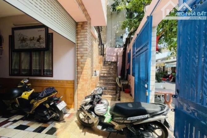 Bán nhà hẻm xe hơi, Nguyễn Quý Anh, Tân Phú, 46 m² (4m x 11.5m) - Giá 5.9 tỷ TL - 2