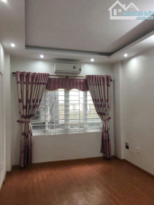 Cho thuê nhà ngõ 143 Kim Mã dt 48mx 5 tầng, 3 PN, 12tr/th - 2