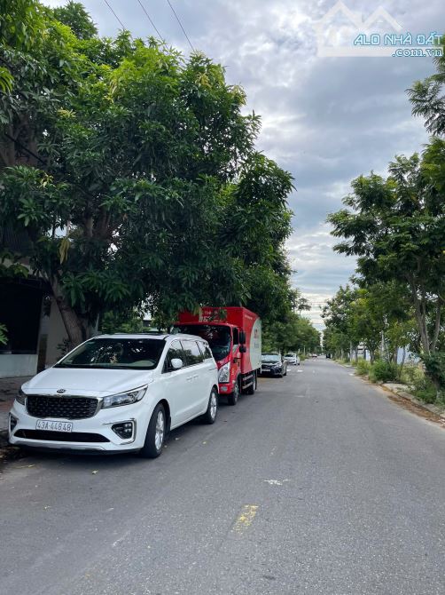 MT NGUYỄN CƠ THẠCH KHU SƠN THỦY - DT 125M2 GIÁ 7,X TỶ - CCLV - 2