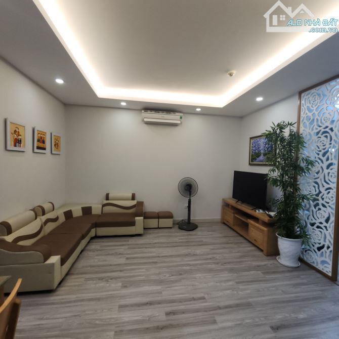 Cho thuê nhà MP Nguỵ Như dt 60mx 5 tầng, 30tr/th - 2