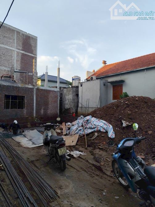Đất nhỏ xinh diện tích 30m Giá 1,9x tỷ có TL xung quanh nhà xây kín tại Cao Viên Thanh Oai - 2