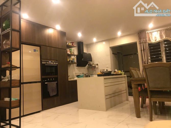 Cho thuê nhà ở Trịnh Văn Bô, 100m, 4 tầng, full nội thất đẹp, oto đỗ cửa - 2