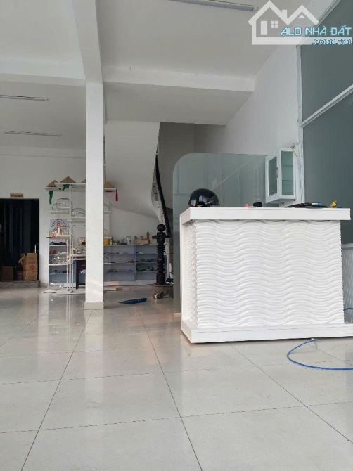 Cho Thuê Kho Xưởng Cao Cấp 1300m² Mặt Tiền Tân Thới Nhì, Hóc Môn,Văn Phòng 3 Tầng - 2