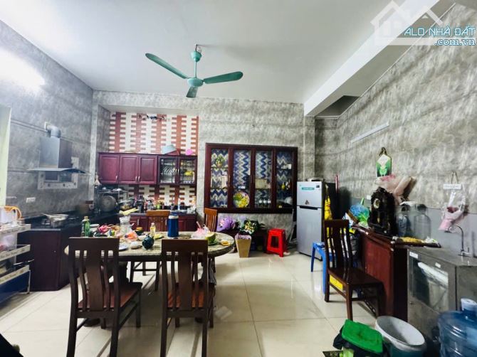 Bán nhà Miếu Đầm (Mễ Trì), DT 74m2, 4 tầng, ngõ ô tô, giá 18 tỷ - 2