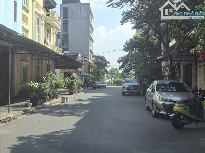 Cần bán lô góc 2 Mặt tiền có nhà 1.5 tầng Dương Lôi,Tân Hồng đang cho thuê kinh doanh - 2