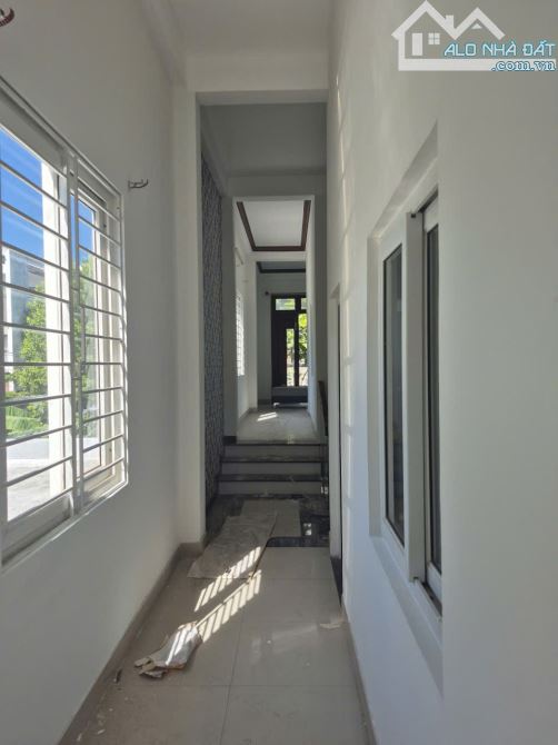 Chỉ 7.650 Bán Nhà 3 tầng Nam Việt á,tặng nội thất xịn,sát sông kề biển,ngũ hành sơn,đà nẵn - 2