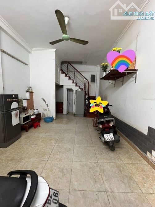 Tt việt Hưng - 4 tầng dân xây - ngõ thông nông - 20m ô tô chạy vèo vèo - 2