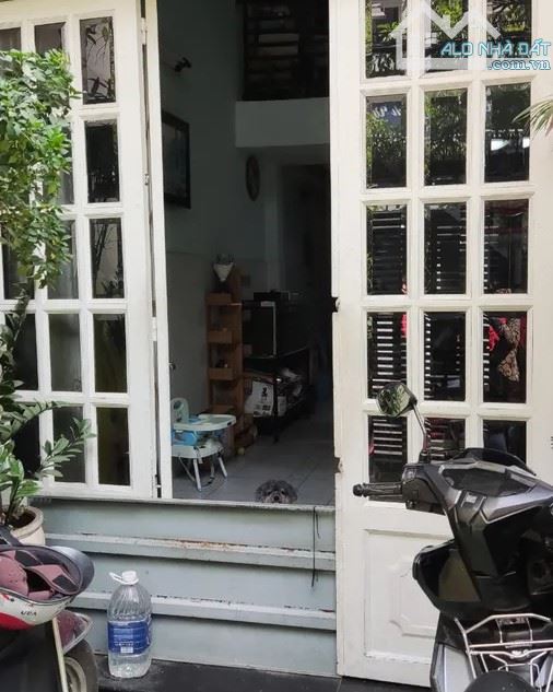 NHÀ HẺM XE HƠI TRUNG TÂM PHÚ NHUẬN: DT 56.3M², Sát Ngã 4, Chỉ 12.5 Tỷ! - 2