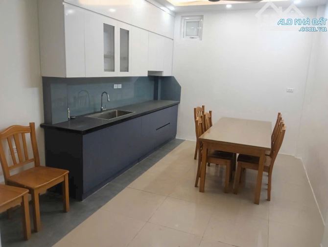 NHÀ PHẠM VĂN ĐỒNG 40M*5T*MT 3.6M - 9.7 TỶ, Ô TÔ ĐỖ CỬA, 10M ÔTÔ TRÁNH, Ở & KINH DOANH ĐỈNH - 2