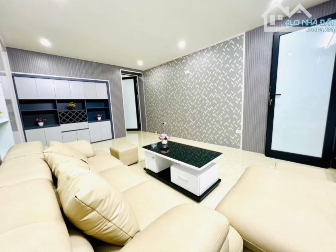 Bán nhà tt bộ công an 54m2, ngõ thông, ô tô, nhà đẹp ở ngay. - 2