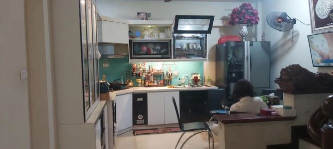 TRƯỜNG CHINH, NHÀ ĐẸP GẦN PHỐ, GẦN NGÃ 4 SỞ, 14.7 TỶ 53M2 5 TẦNG, NỘI THẤT XỊN SÒ, Ở SƯỚNG - 2